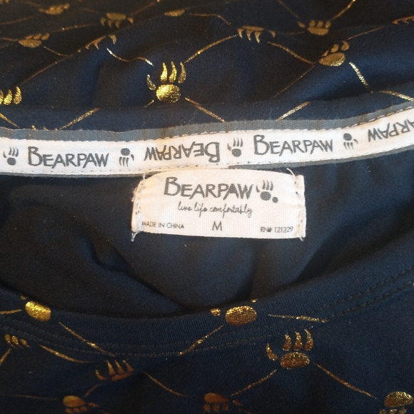 DIVINE 2 PIECE BEARPAW SPARKLING PAJAMA SET SIZE M - Picture 7 of 8